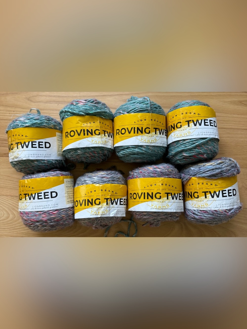 Lion Brand Roving Tweed Yarn Lot 8 Skeins Discontinued Bulky